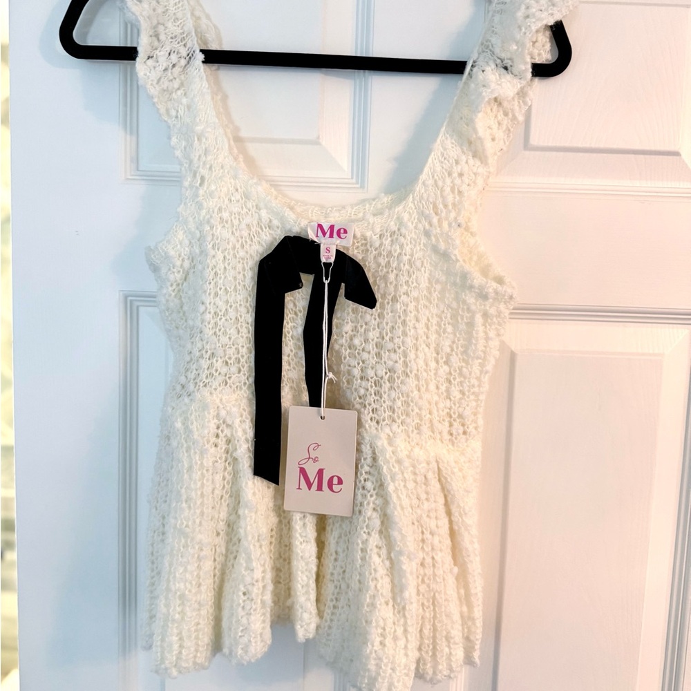 So Me Textured Sleeveless Babydoll Top with Black Bow
